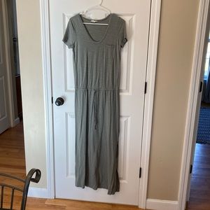 Women’s dress by Caslon short sleeve, scoop, neck, size small